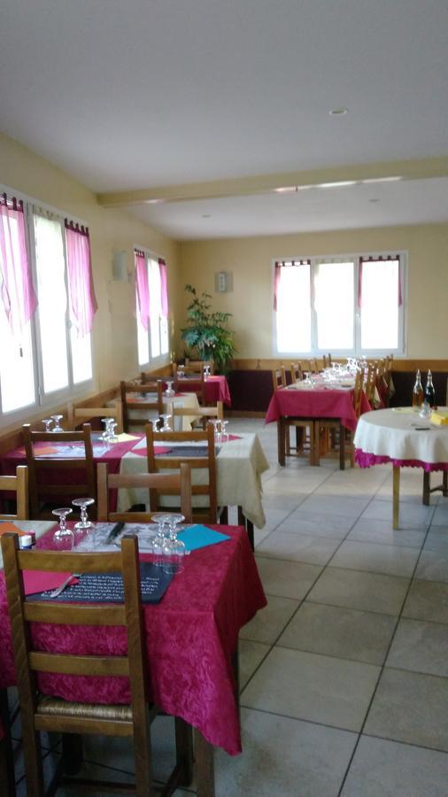 Hotel Le Pic Boeuf Manthes Zewnętrze zdjęcie